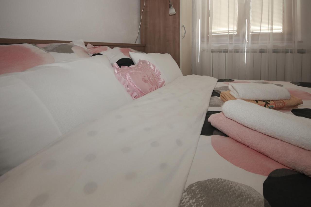 Apartman Lucija & Luka Otočac Εξωτερικό φωτογραφία